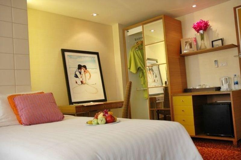 Tango Vibrant Living Hotel - Sha Extra Plus Bangkok Eksteriør bilde